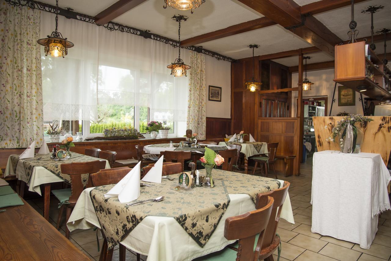 Gasthaus zur Waldschenke Zeltweg Exterior foto
